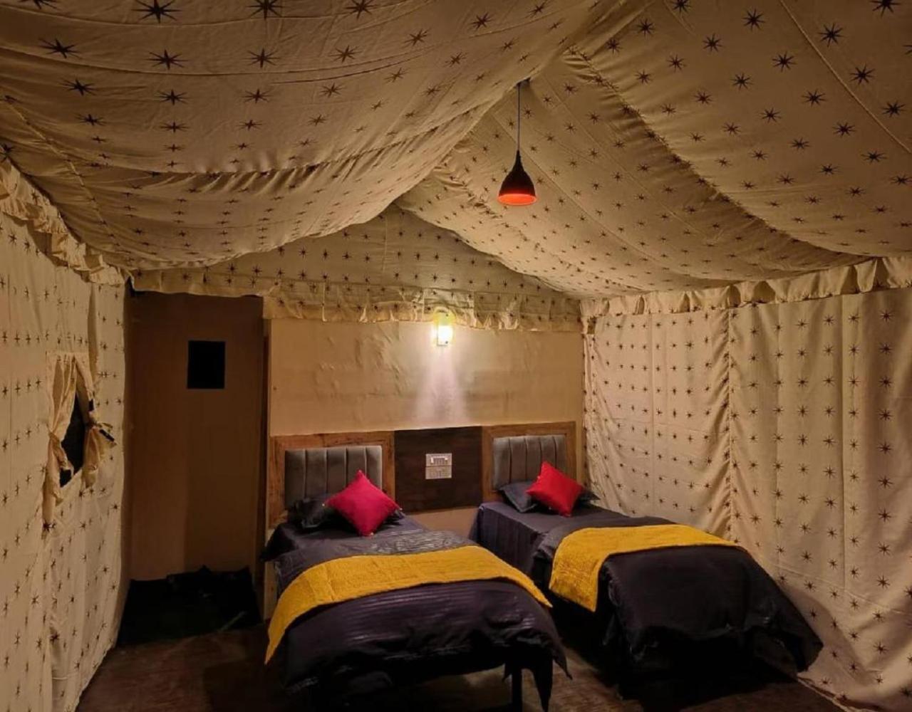 Riverside Glamping By Stayapart X Elephant Brook Bijni Eksteriør bilde